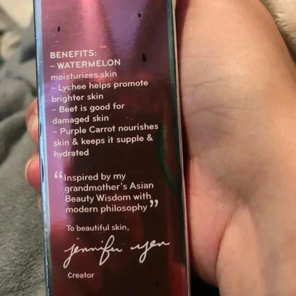 NWT Purlisse watermelon polishing peel (non abrasive) - Picture 5 of 5